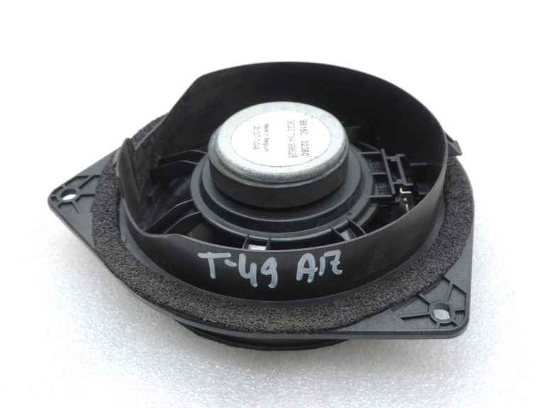 Oriģināls Toyota Avensis T25 aizmugurējais skaļrunis Labais kreisais 8616002380
