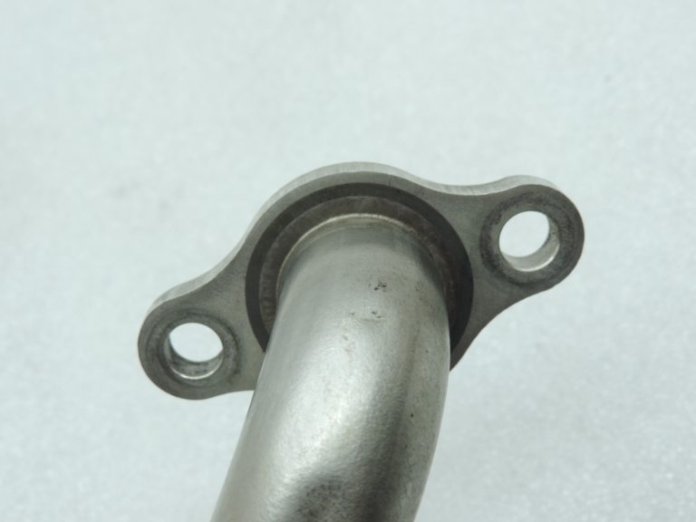 Oriģinālā Toyota Avensis T25 2.0/2.2 D4D EGR caurule 2561126020 25611-26020