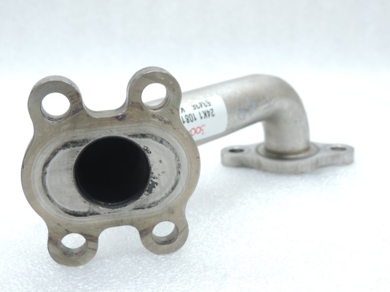 Oriģinālā Toyota Avensis T25 2.0/2.2 D4D EGR caurule 2561126020 25611-26020