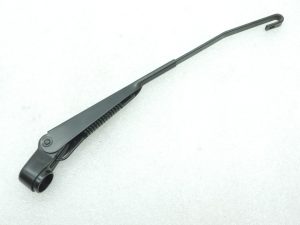 Oriģināls Toyota Avensis T25 Liftback Aizmugurējā tīrītāja rokturis 8524120190 85241-20190