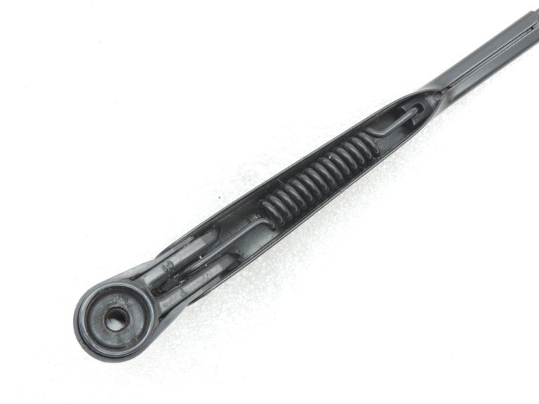Oriģināls Toyota Avensis T25 Liftback Aizmugurējā tīrītāja rokturis 8524120190 85241-20190
