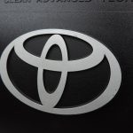 Oriģināls Toyota Avensis T25 2.2 D-CAT 2ADFHV Dzinēja vāks 126110R020
