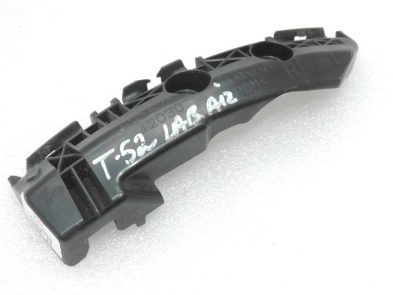 Toyota RAV4 III (XA30) Aizmugurējā bampera kronšteins Augšējais labais 5256242030