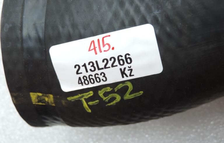 Toyota RAV4 III (XA30) 2.2 D-4D gaisa uzplūdes caurule 1734326040