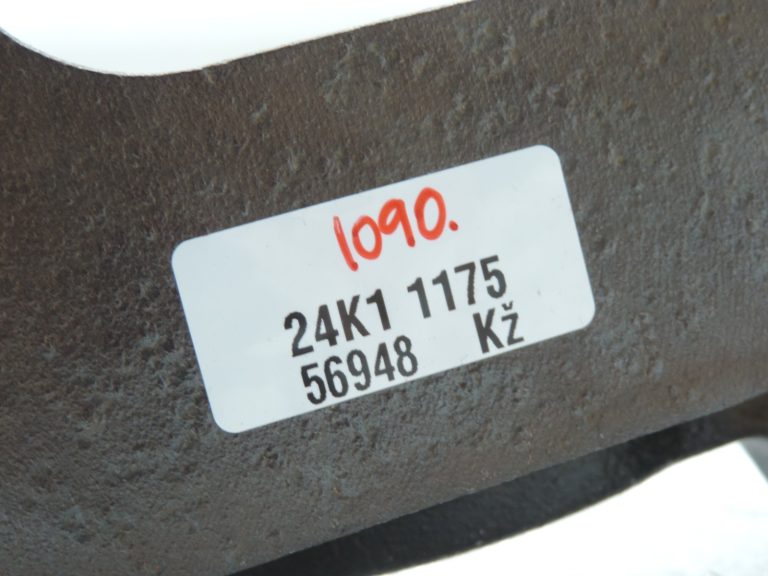 Oriģināls Toyota Avensis T25 2.0 VVT-i automātiskās transmisijas vārpstas kronšteins