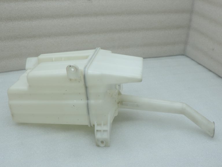 Oriģinālā Toyota Avensis T25 tīrītāju ūdens tvertne 8531502090 85315-02090