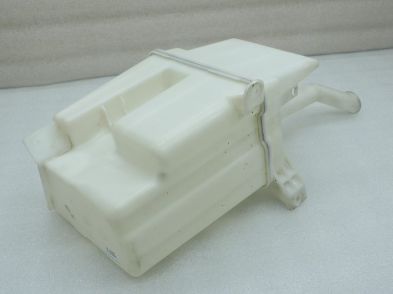 Oriģinālā Toyota Avensis T25 tīrītāju ūdens tvertne 8531502090 85315-02090