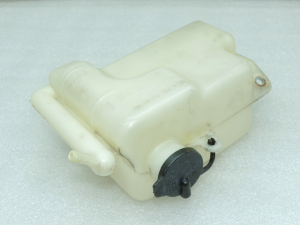 Подлинный расширительный бачок Toyota Avensis T25 2.0/2.4 164700H030 16470-0H030