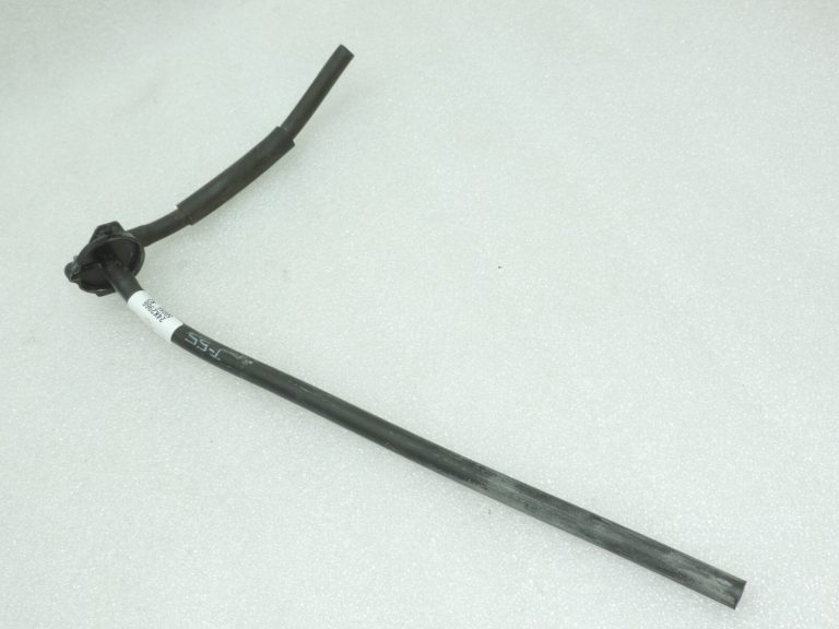 Oriģinālā Toyota RAV4 II XA20 2.0 VVTi 1AZFE Dzesēšanas šķidruma rezervuāra vāciņa šļūtene