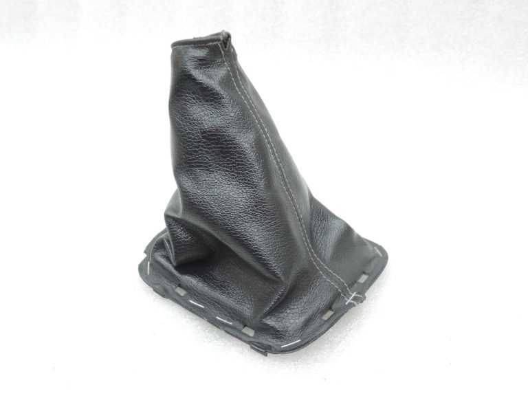 Oriģināls Toyota Avensis T25 manuālās pārnesumkārbas pārslēgšanas bagāžnieks 588080509