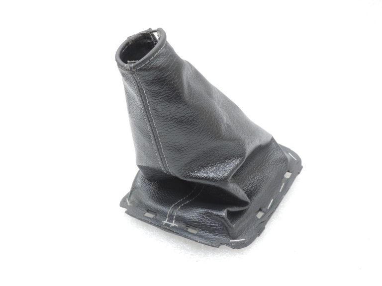 Oriģināls Toyota Avensis T25 manuālās pārnesumkārbas pārslēgšanas bagāžnieks 588080509