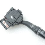 Oriģinālais Toyota Avensis T25 tīrītāju slēdzis stūres kolonnas slēdzis 8465205170