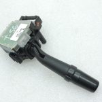 Oriģinālais Toyota Avensis T25 tīrītāju slēdzis stūres kolonnas slēdzis 8465205170