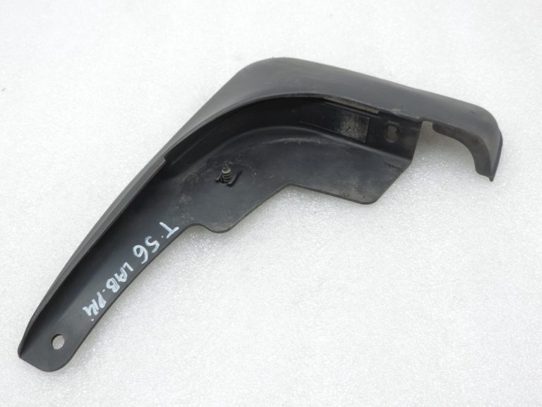 Toyota Avensis T25 Priekšējais dubļu atloks priekšējais labais PZ416-T0968-00 PZ416T096800