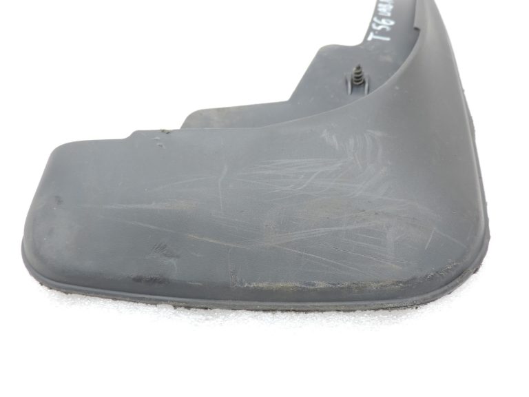 Toyota Avensis T25 Priekšējais dubļu atloks priekšējais labais PZ416-T0968-00 PZ416T096800