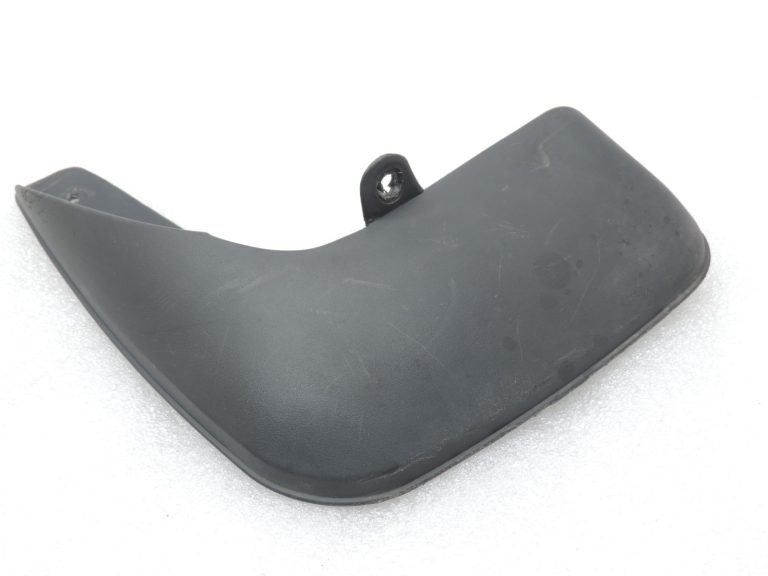 Toyota Avensis T25 Aizmugurējais kreisais dubļu atloks PZ416-T9960-00 PZ416T996000