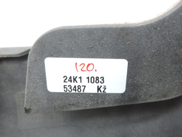 Toyota Avensis T25 Aizmugurējais kreisais dubļu atloks PZ416-T9960-00 PZ416T996000