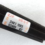Toyota Avensis T25 Priekšējo kreiso durvju hromēta līstes 7572020491 75720-20491