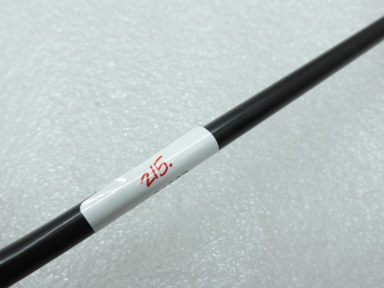 Oriģināls Toyota Yaris P13 motora pārsega atbalsta kronšteins 534400D100