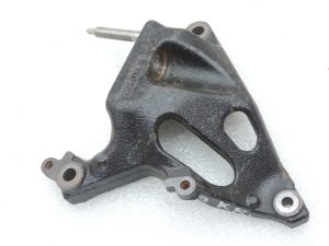 Oriģināls Toyota Yaris P13 1.3 VVT-i motora stiprinājums Motora stiprinājums 1231547040