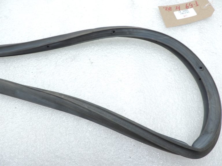 Oriģināls Toyota Yaris P13 aizmugurējo kreiso durvju blīvējums 678720D090 678720D091