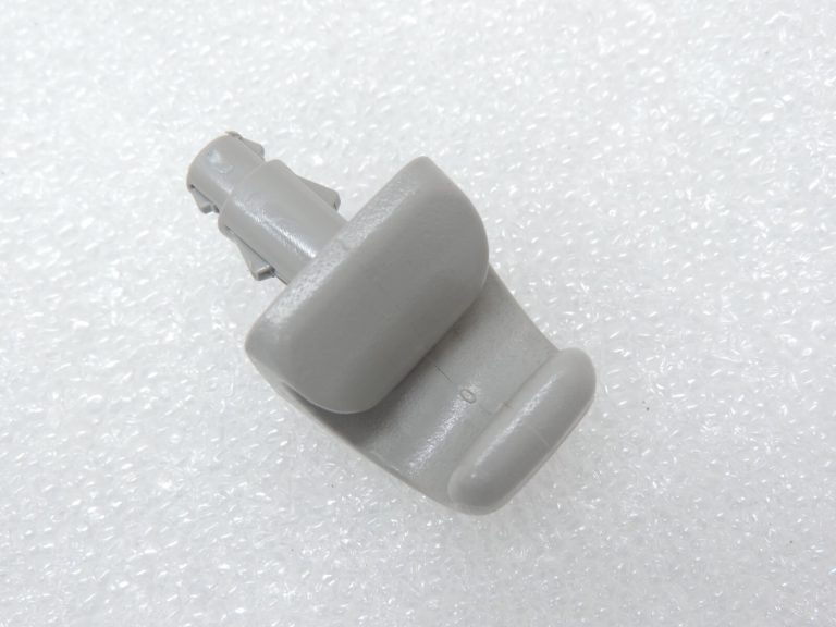 Oriģināls Toyota Yaris P9 saules aizsarga kronšteins kreisais labais 743481204040B4