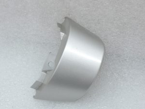 Подлинная крышка рулевого колеса Toyota Yaris P9 правая серебристая 451160D010B0