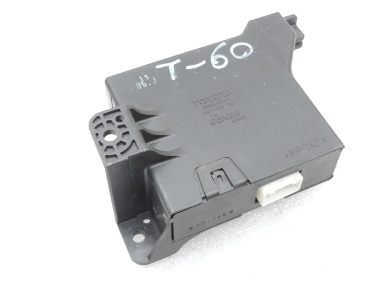Oriģināls Toyota Yaris P9 gaisa kondicioniera vadības bloks 886500D170 88650-0D170 88650-OD170