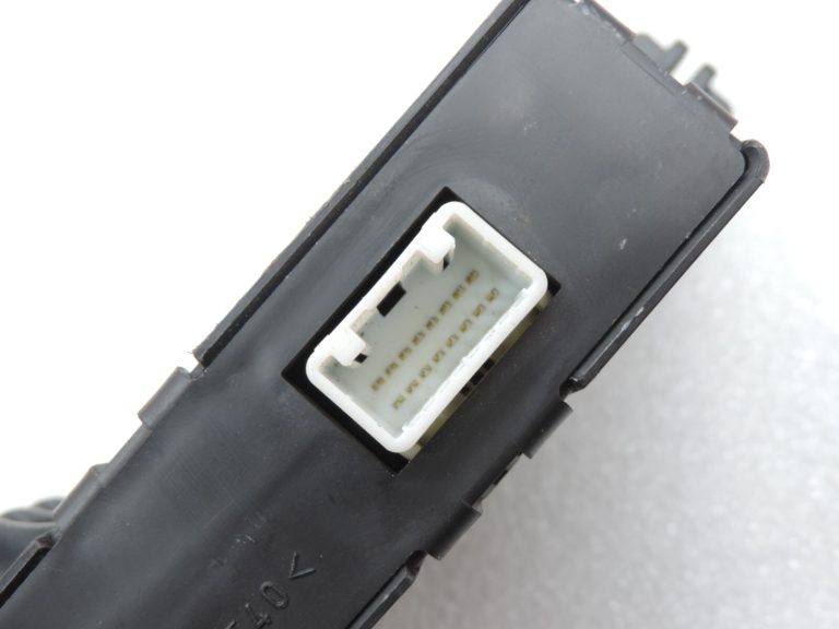 Oriģināls Toyota Yaris P9 gaisa kondicioniera vadības bloks 886500D170 88650-0D170 88650-OD170