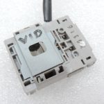 Oriģinālais Toyota Yaris P9 salona apgaismojuma slēdzis centrā 8136668010