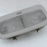 Oriģināls Toyota Yaris P9 Iekšējais apgaismojums priekšējais 812600D030B0 81260-0D030-B0