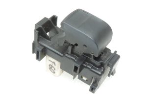 Oriģināls Toyota Yaris P9 Auris E15 elektrisko logu slēdzis 848100D030 84810-0D030