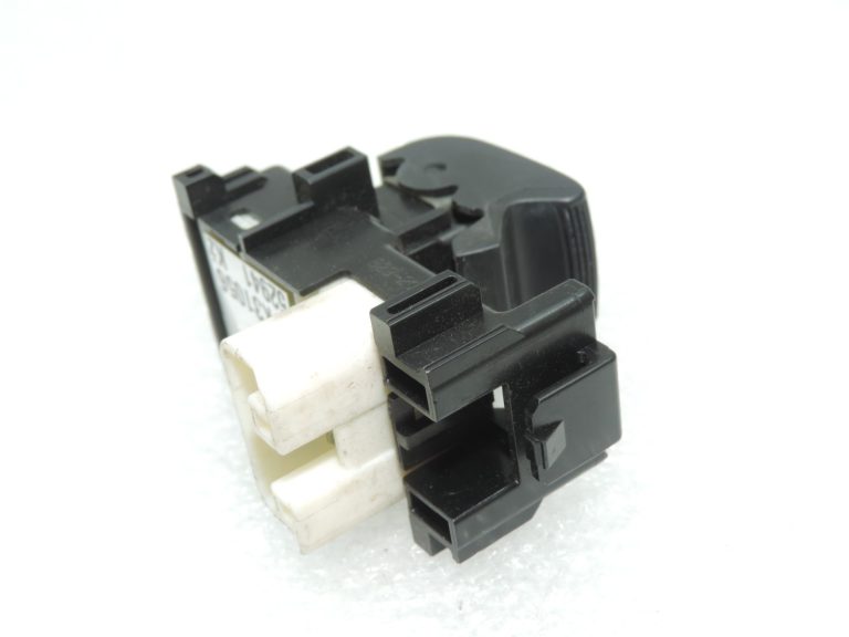 Oriģināls Toyota Yaris P9 Auris E15 elektrisko logu slēdzis 848100D030 84810-0D030