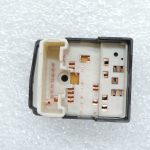 Oriģināls Toyota Yaris P9 Auris E15 Ārējo spoguļu slēdzis 848700F010 84870-0F010