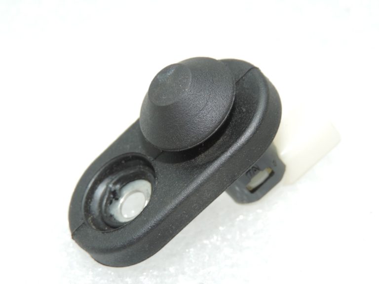Oriģināls Toyota Yaris P9 Lexus Aizmugurējo durvju slēdzis Kontaktu slēdzis 842310D040