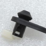 Oriģināls Toyota Yaris P9 Lexus Aizmugurējo durvju slēdzis Kontaktu slēdzis 842310D040