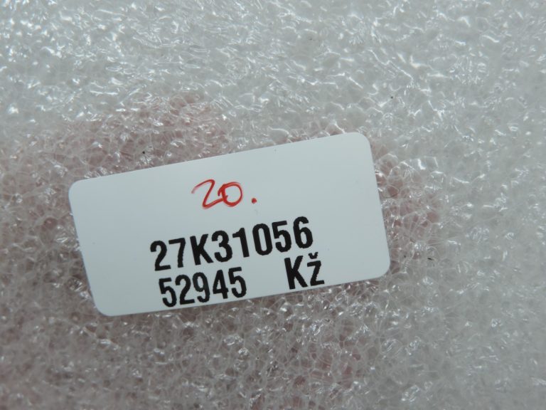 Oriģināls Toyota Yaris P9 Lexus Aizmugurējo durvju slēdzis Kontaktu slēdzis 842310D040