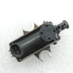 Oriģinālais Toyota Yaris P9 1.4 D4D solenoīda vārsta spiediena devējs 2581933030