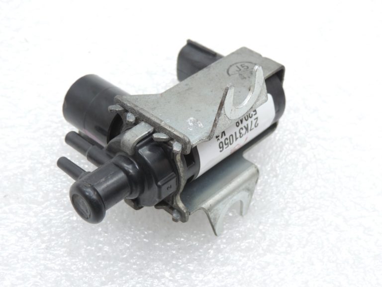 Oriģinālais Toyota Yaris P9 1.4 D4D solenoīda vārsta spiediena devējs 2581933030