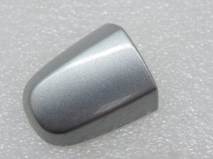 Oriģināls Toyota Yaris P9 aizmugurējais labās/kreisās puses ārdurvju rokturis sudraba krāsā (1F8)