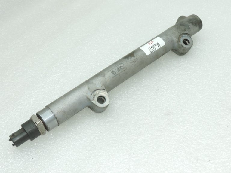 Oriģināla Toyota Yaris P9 1.4 D4D degvielas iesmidzināšanas rampa BOSCH