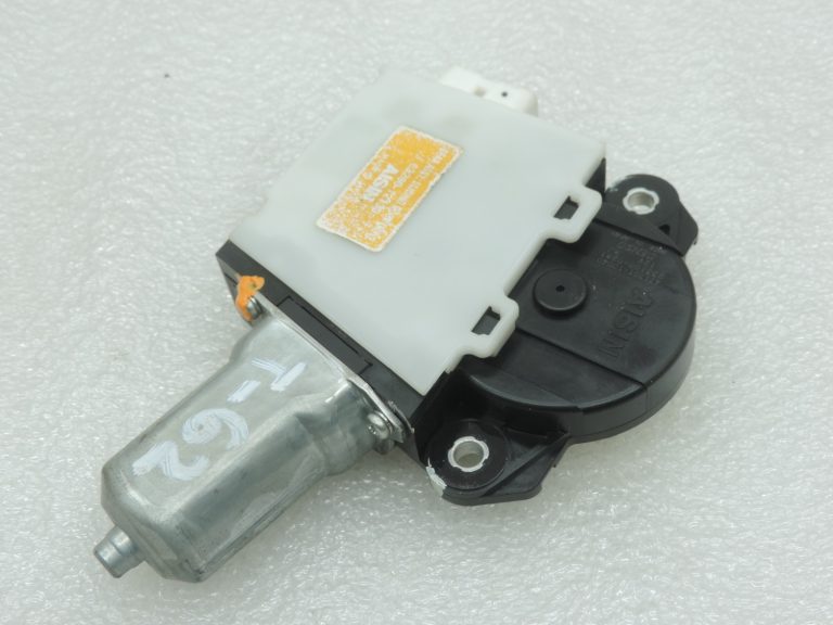 Oriģinālais 2007-2013 Toyota Auris E15 jumta tipa dzinējs 6326012130, 63260-12130