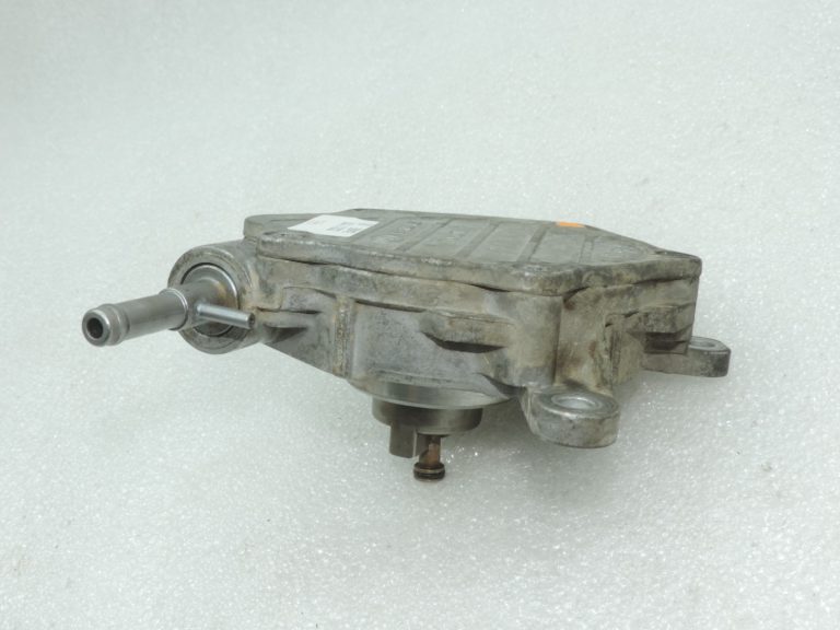 Oriģināls Toyota Auris E150 2.0/2.2d vakuuma sūknis 293000W030, 293000W090