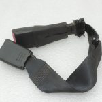 Oriģinālā Toyota Auris E150 aizmugurējā centrālā drošības jostas sprādze 7348002190C0, 73480-02190-C0