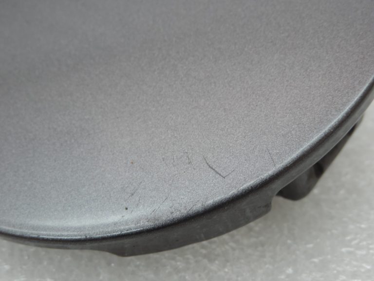 Oriģinālais Toyota Auris E150 dīzeļdegvielas uzpildes vāciņš Magnetic Grey (1G3)