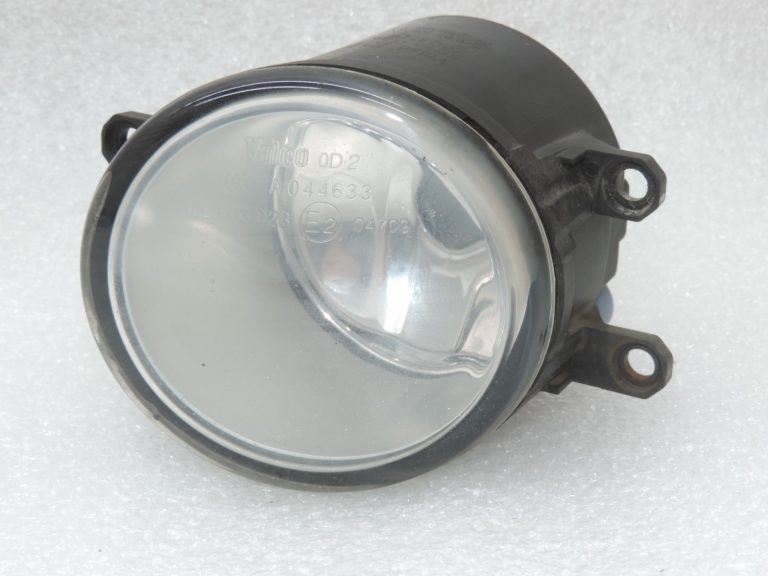 Oriģināls Toyota Auris E150 Valeo priekšējais kreisais miglas lukturis 812200D041