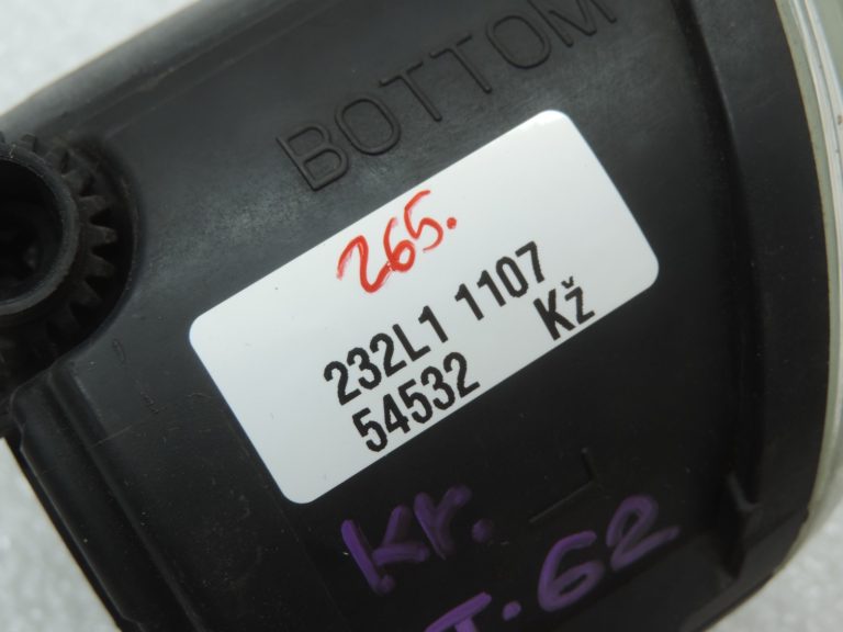 Oriģināls Toyota Auris E150 Valeo priekšējais kreisais miglas lukturis 812200D041