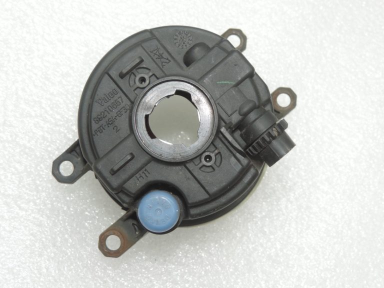 Oriģināls Toyota Auris E150 Valeo priekšējais kreisais miglas lukturis 812200D041