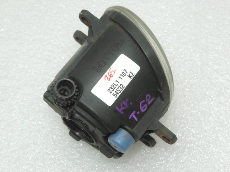 Oriģināls Toyota Auris E150 Valeo priekšējais kreisais miglas lukturis 812200D041