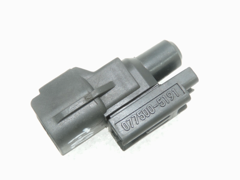 Oriģināls Toyota Auris E150 ārējās temperatūras sensora termistors 8879022131